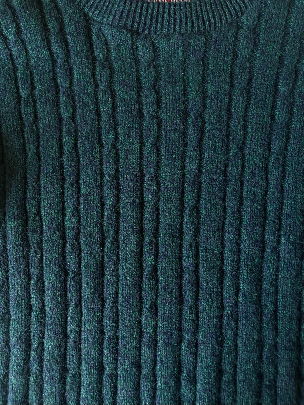 Vintage Men’s Crewneck Cable Knit Sweater - Picture 3 of 4